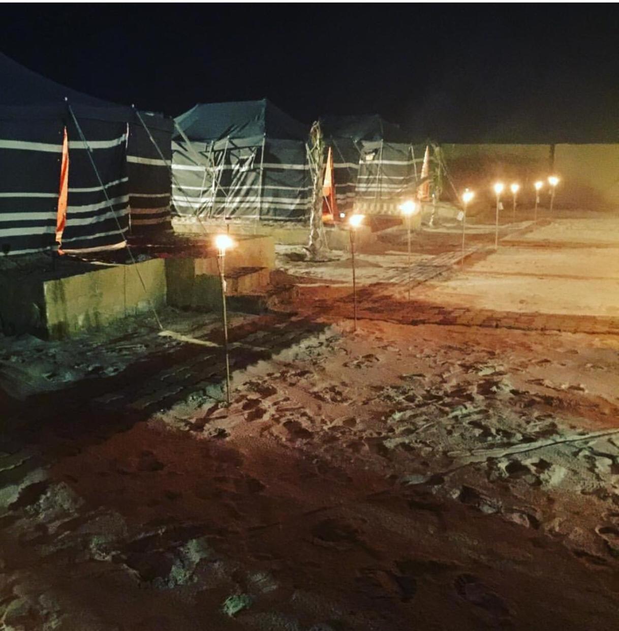 Готель Royal Tours Permanent Camp Умм-Ладж Екстер'єр фото